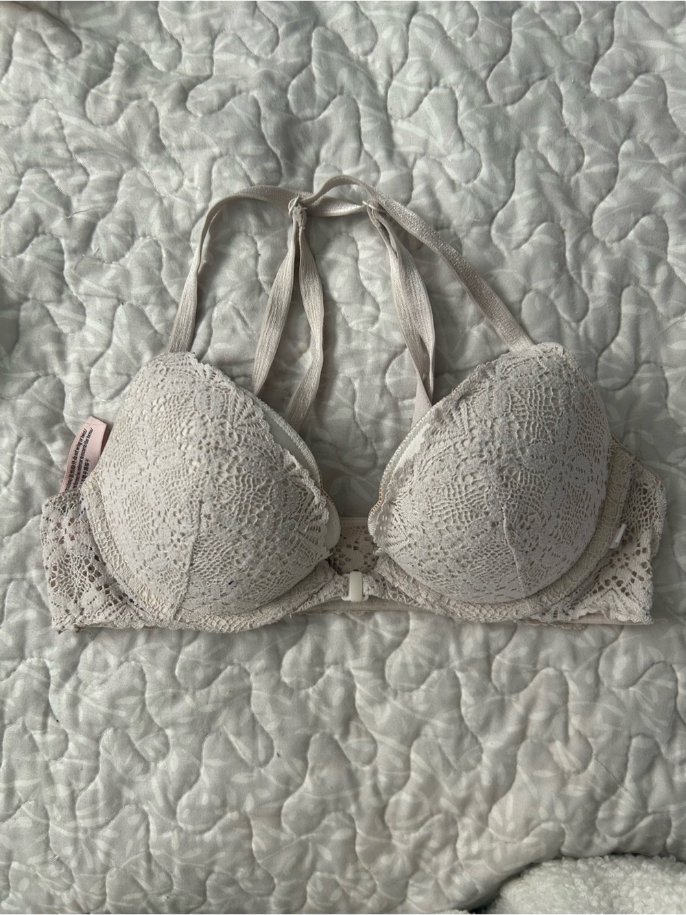 White Lace Push-Up Bra